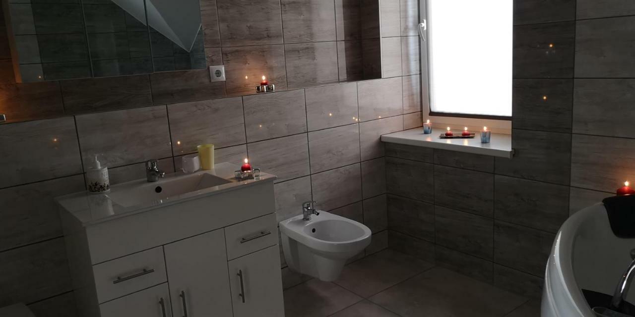Apartamentai Su Dziakuzi 克莱佩达 外观 照片